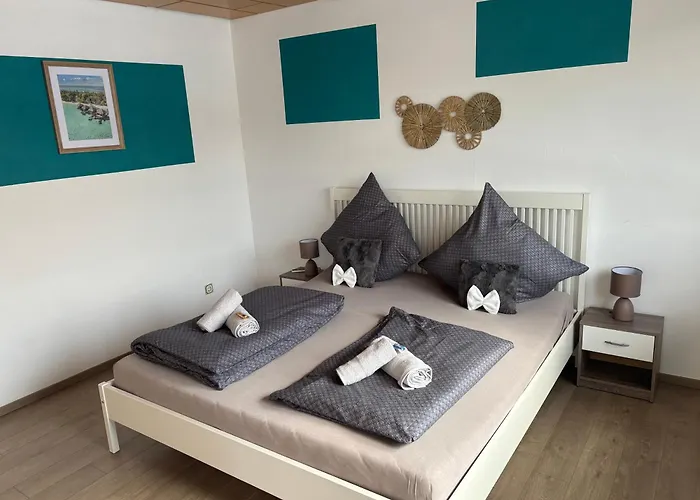 Steffies Two Apartment *